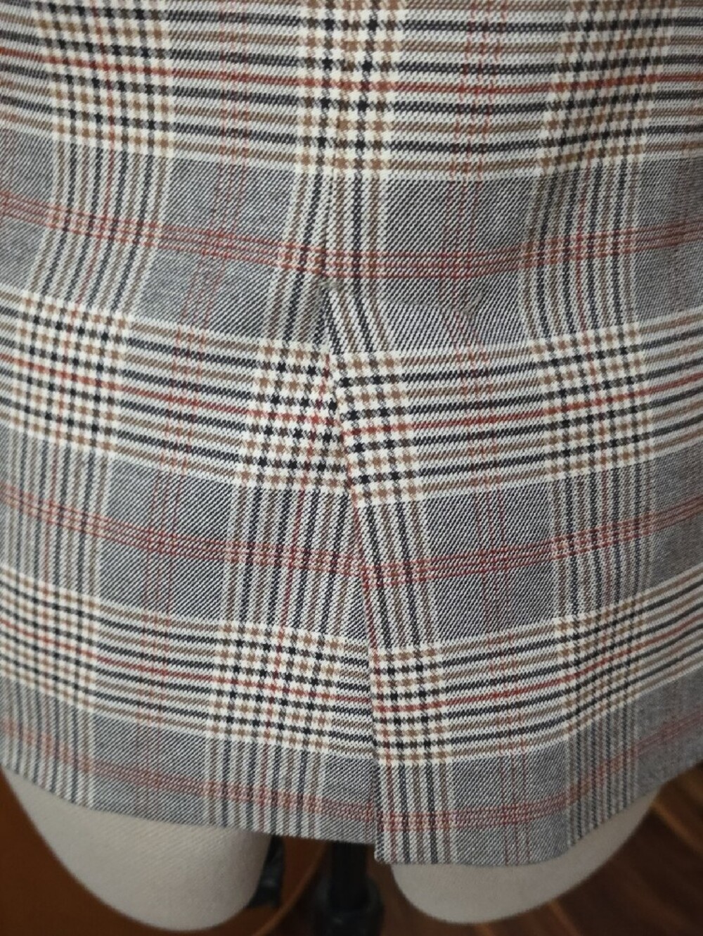 Zara Brown Glen Plaid Blazer with Subtle Ivory Windowpane - Picture 6 of 7